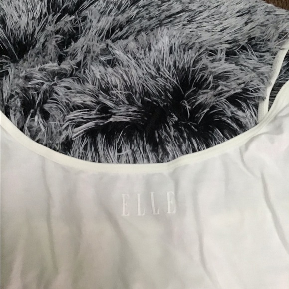 New ‘Elle’ top worn as a top or under a garment - Picture 3 of 8